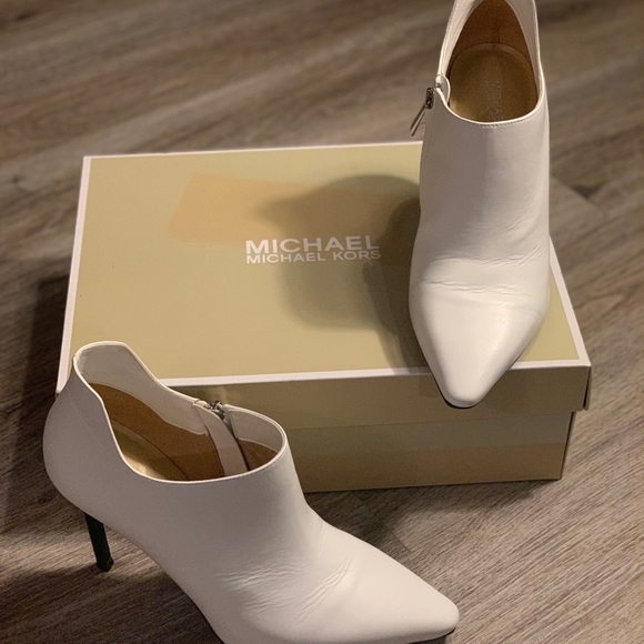 Michael Kors Corrine Optic White Bootie Heels - Picture 2 of 6